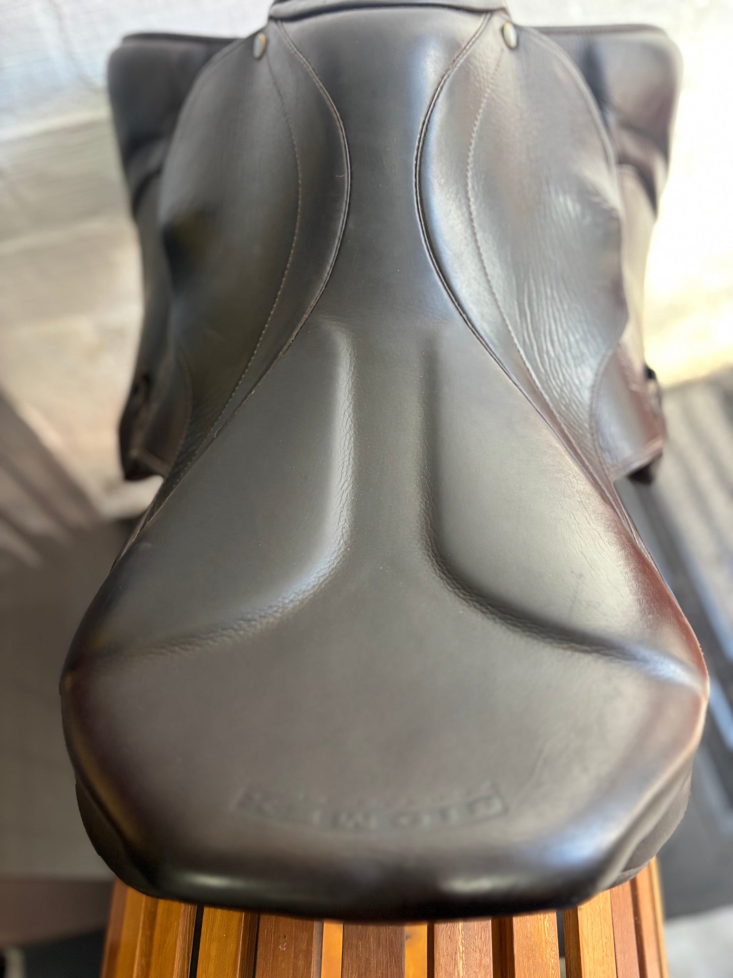 Pre-Loved Stübben Roxane Deluxe Saddle- With Biomex Seat