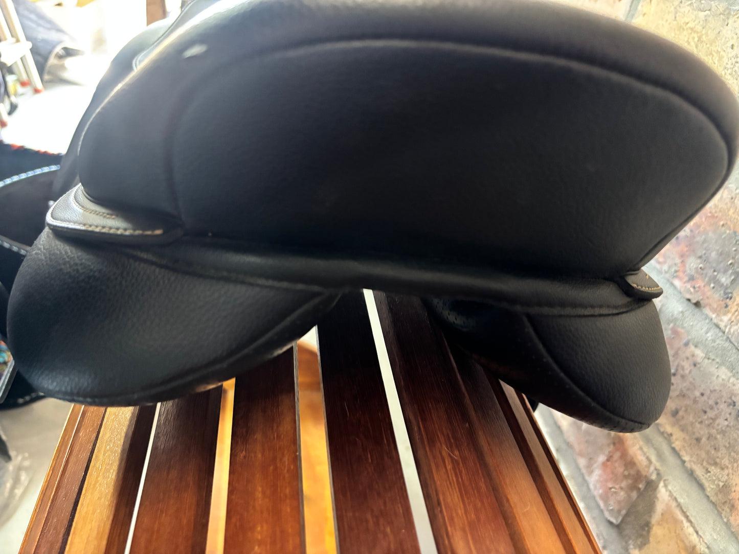 Pre-loved Wintec Jump Hart