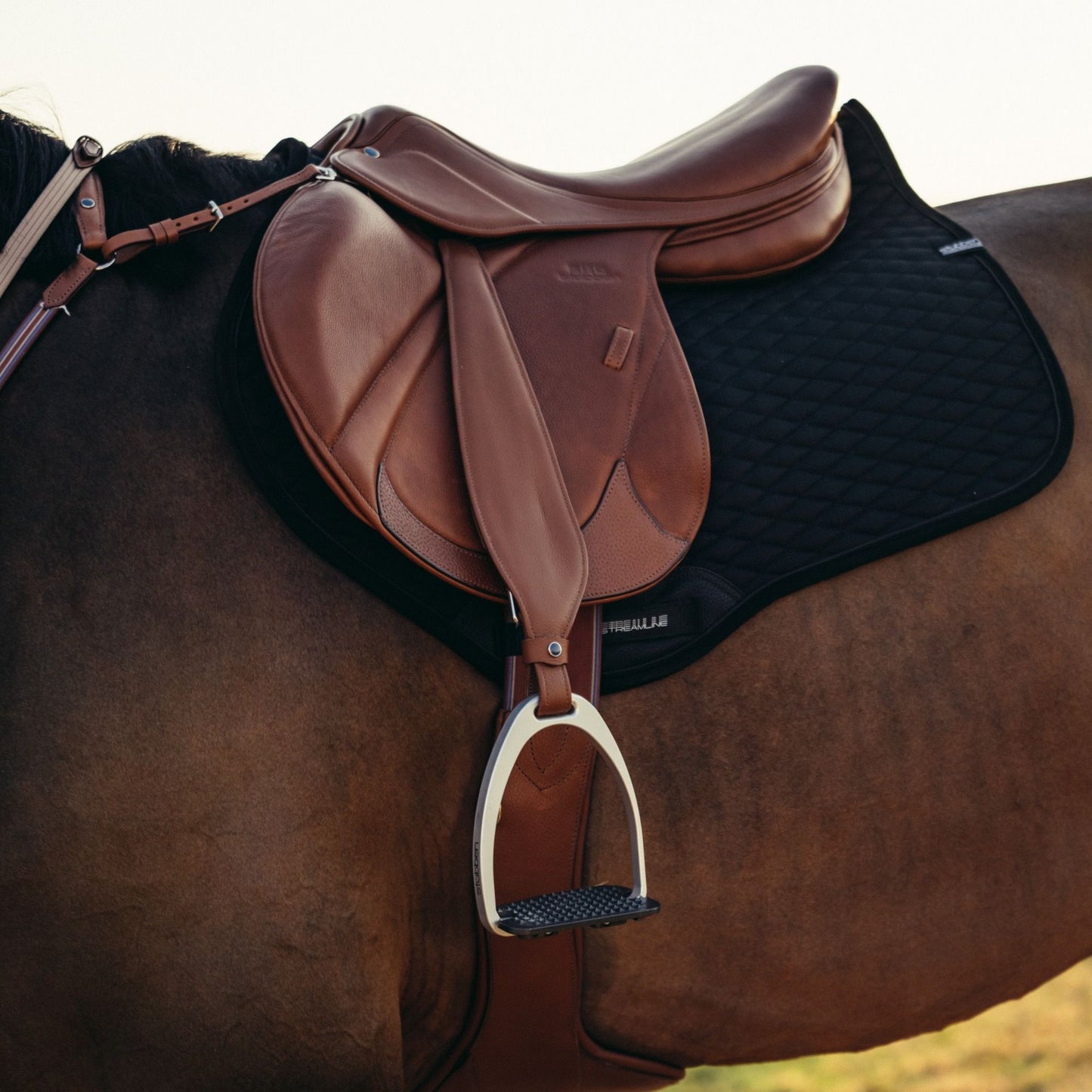 Stubben Aviator Jumping Saddle- De Luxe Version